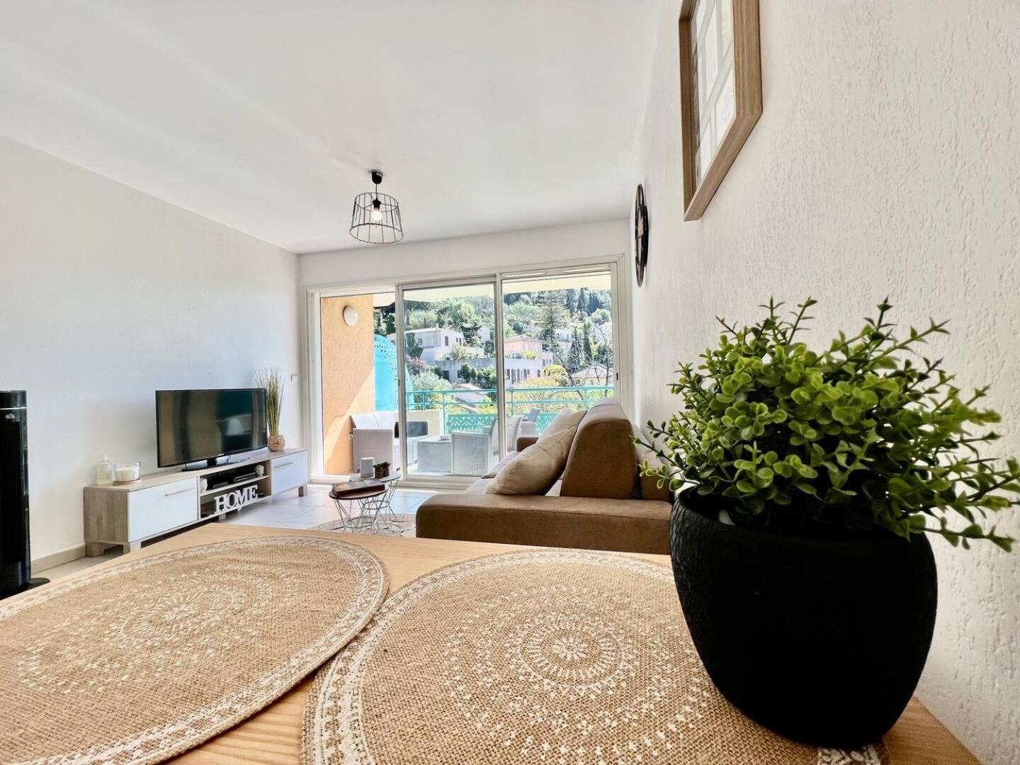 Quiet Studio Swimming Pool Roquebrune Buitenkant foto